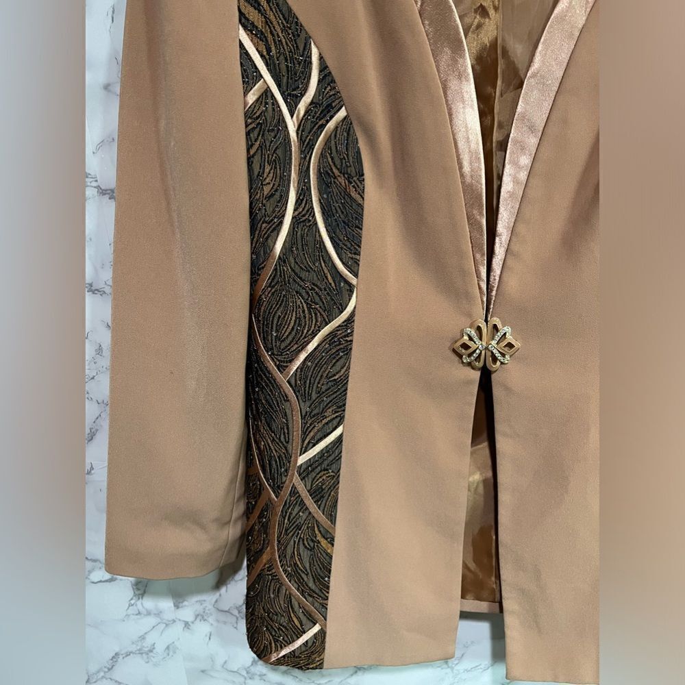 Faith Embellished Blazer Size 10 - Picture 8 of 11